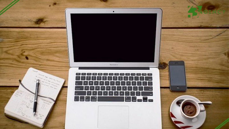 co-nen-dung-anh-dong-gif-trong-web-khong-1